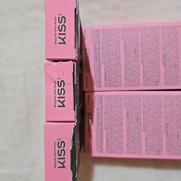 Impress And Kiss Wicked Press-on Nail Collection NIB - Picture 6 of 7